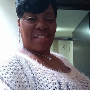 Meet your Posher, Roslyn